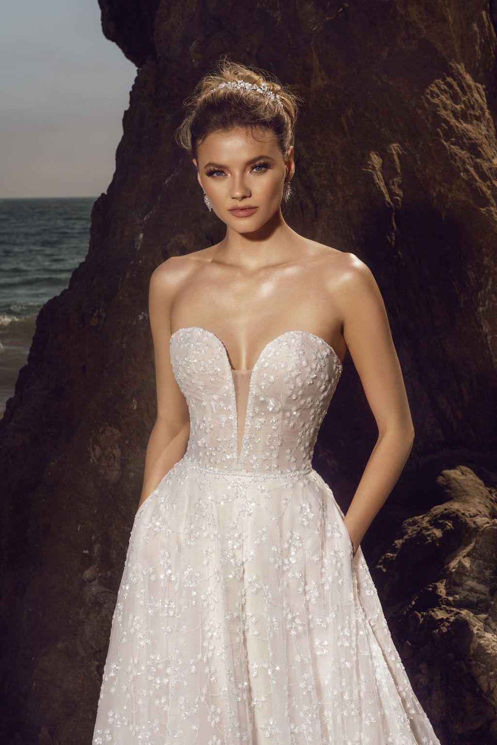 KITTY CHEN WEDDING DRESS STYLE BELLEZZA