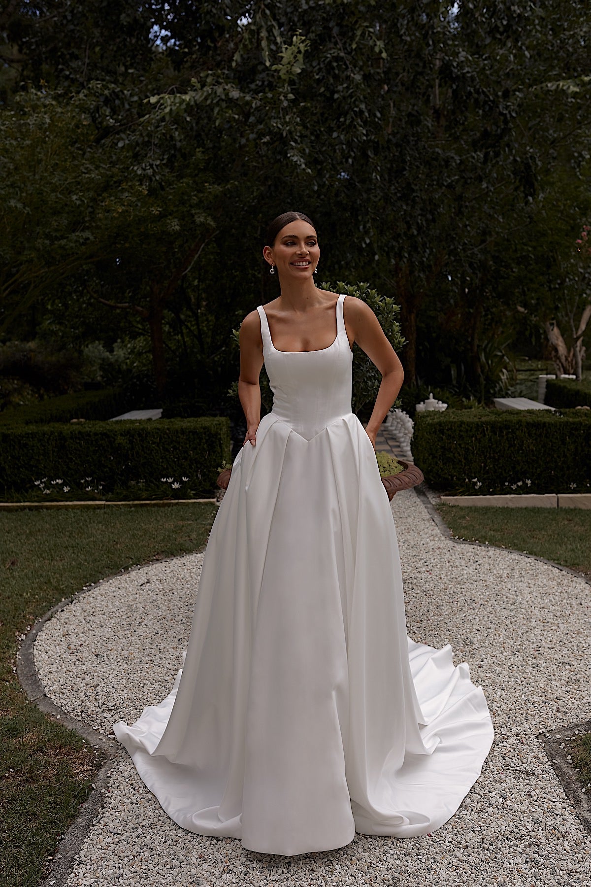 Wedding Dress Style Code: TC24119