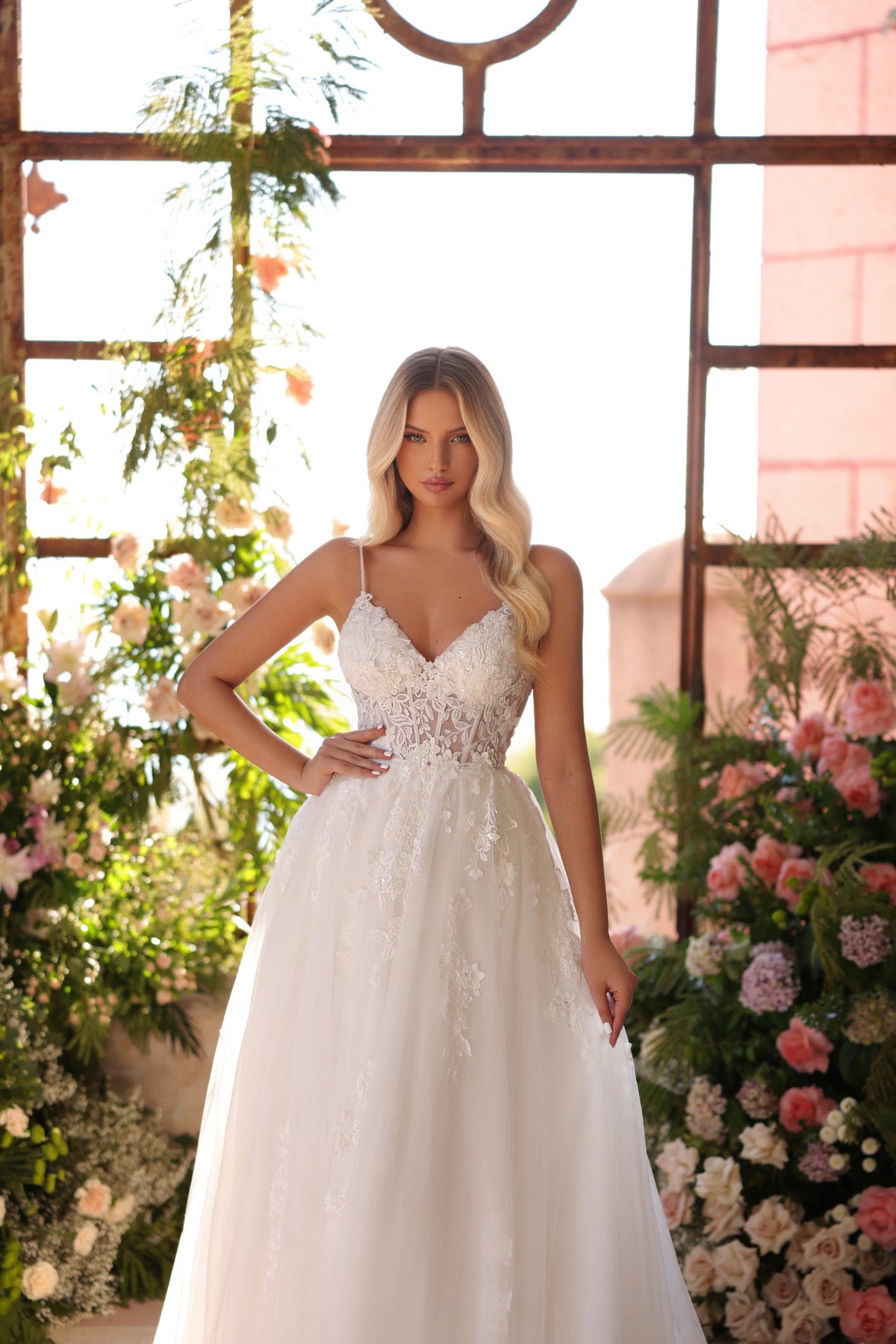 AMARRA WEDDING BRIDAL DRESS Style Riley 44021