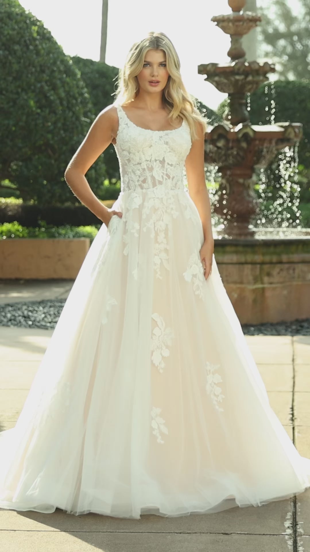 AMARRA WEDDING BRIDAL DRESS Style AMANDA