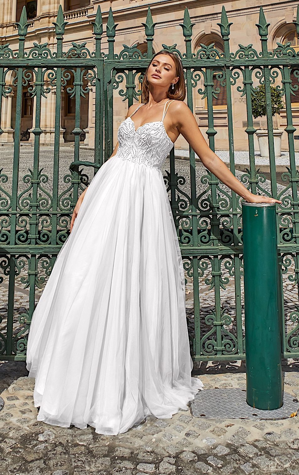 47 Wedding Dresses Under $1000 at The Gilded Gown #budgetbridalgowns | The  Gilded Gown