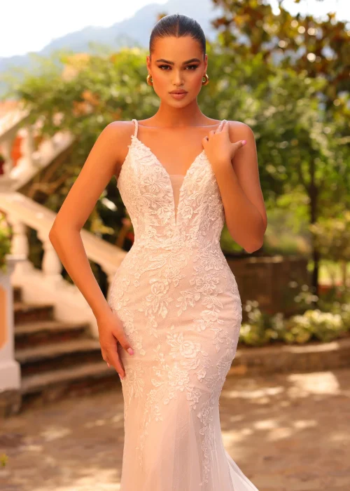 Angel - Gold Formal Dress | Sequin V Neckline Beaded Backless Fitted  Mermaid – STUDIO MINC